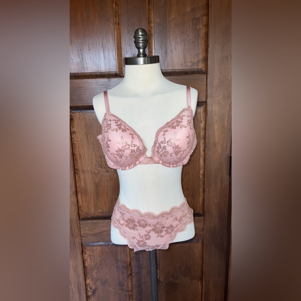Victoria’s Secret matching push up bra and panty set!